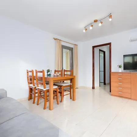 Yourhouse Roses 9 * Port d'Alcúdia