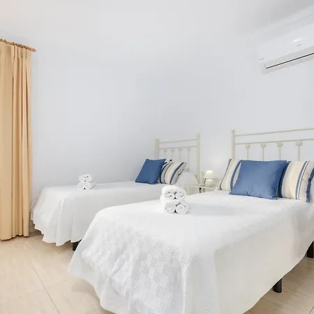 Yourhouse Roses 9 * Port d'Alcúdia
