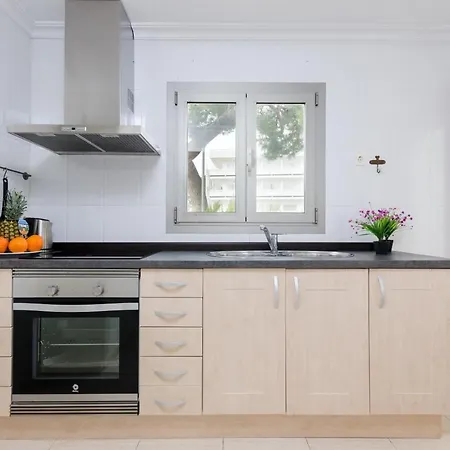 Yourhouse Roses 9 Apartamento