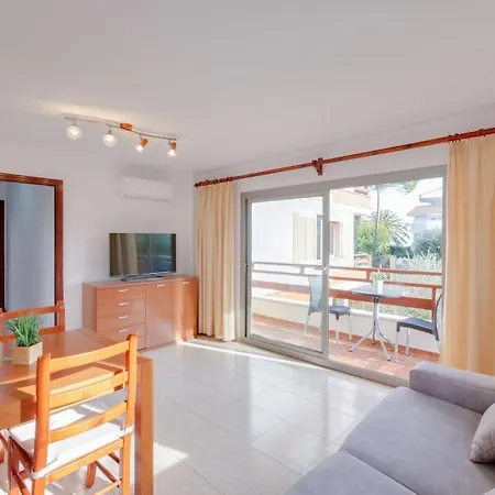 Yourhouse Roses 9 * Puerto de Alcúdia